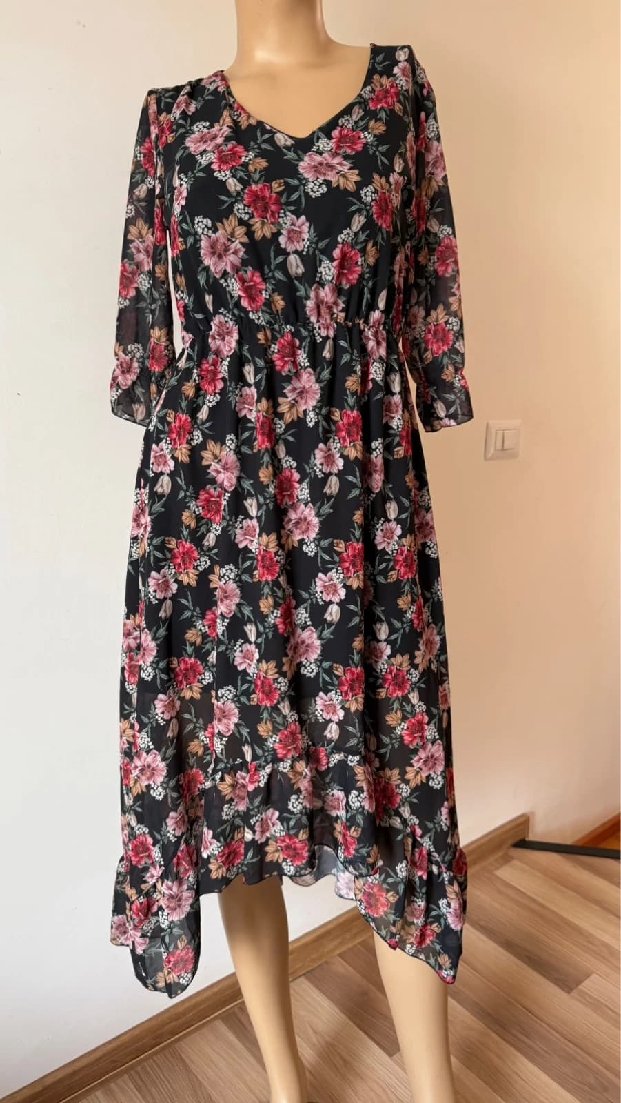 Zuiki Rochie lungă