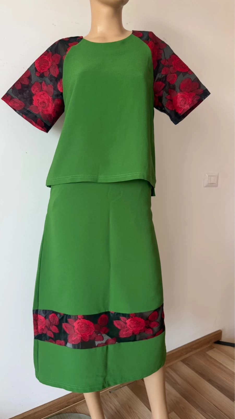 Isabelle Blanche Costum  damă