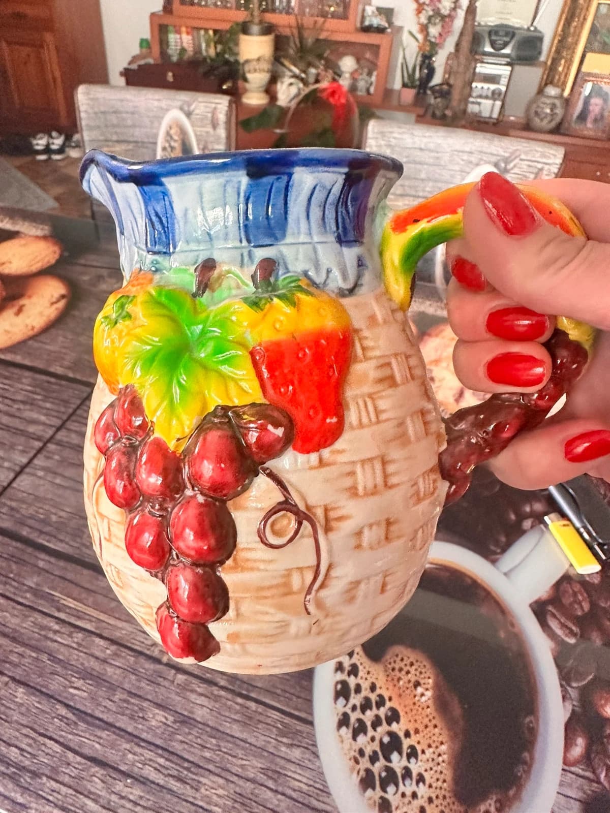 Italia Ulcior  vin ceramica italiana disegnato a mano
